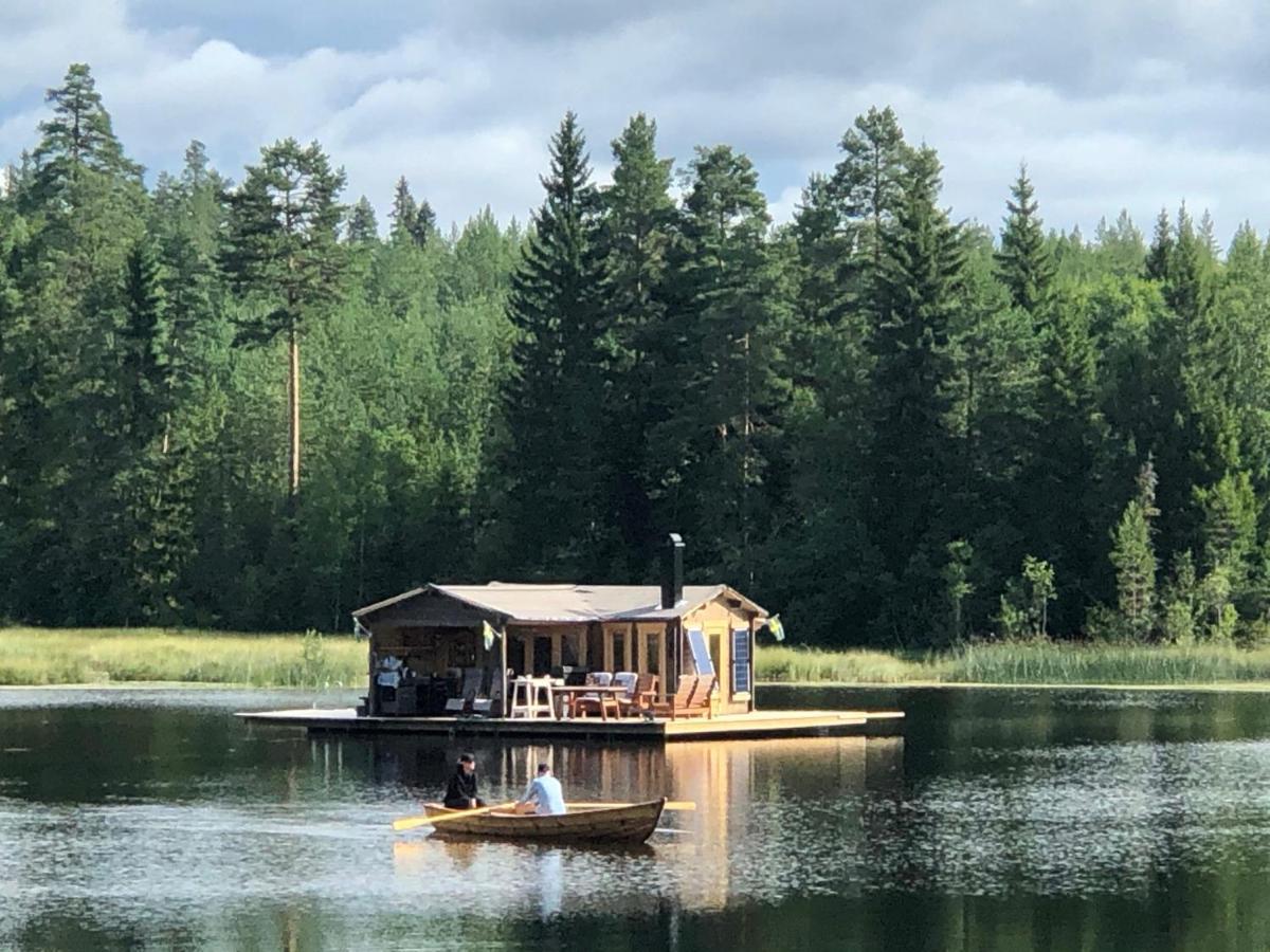 Rustika Strandstugor Utanfoer Raettvik Esterno foto