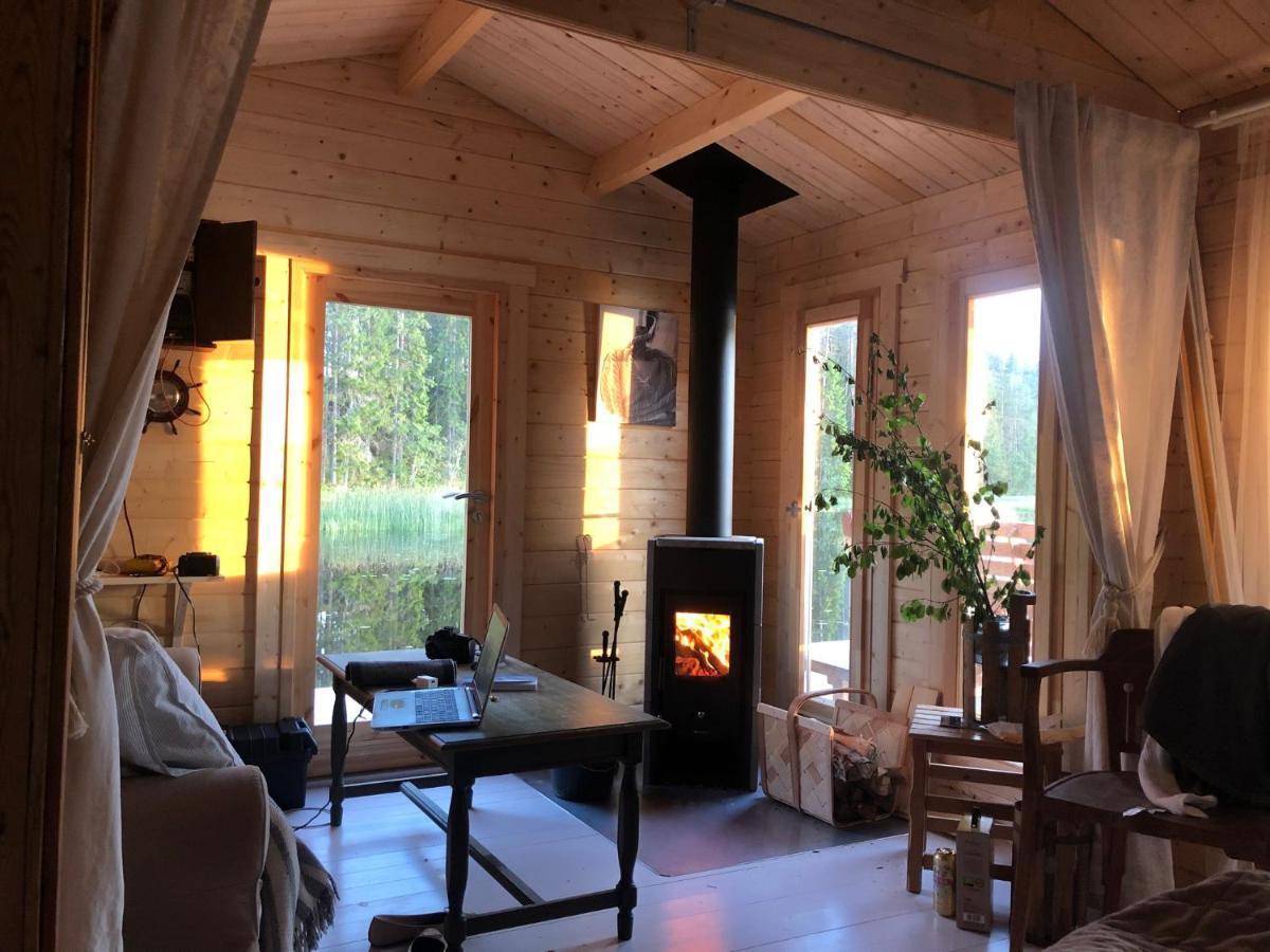 Rustika Strandstugor Utanfoer Raettvik Esterno foto