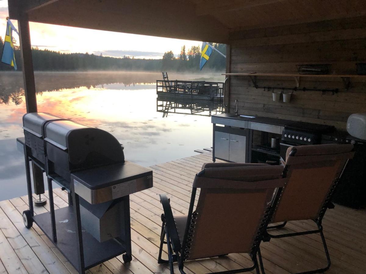 Rustika Strandstugor Utanfoer Raettvik Esterno foto