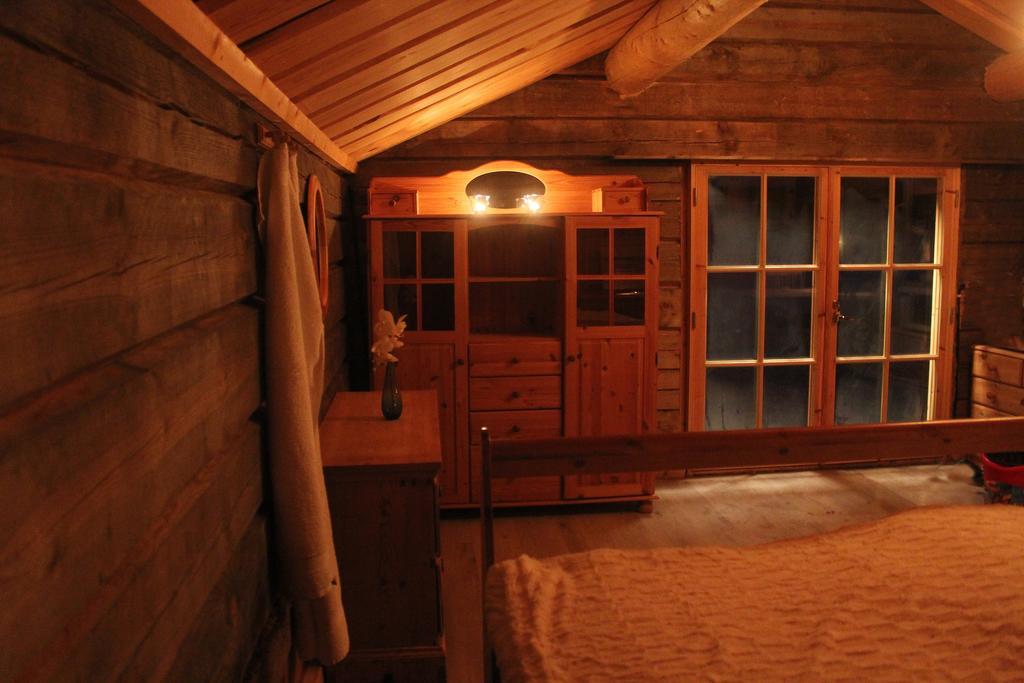 Rustika Strandstugor Utanfoer Raettvik Esterno foto
