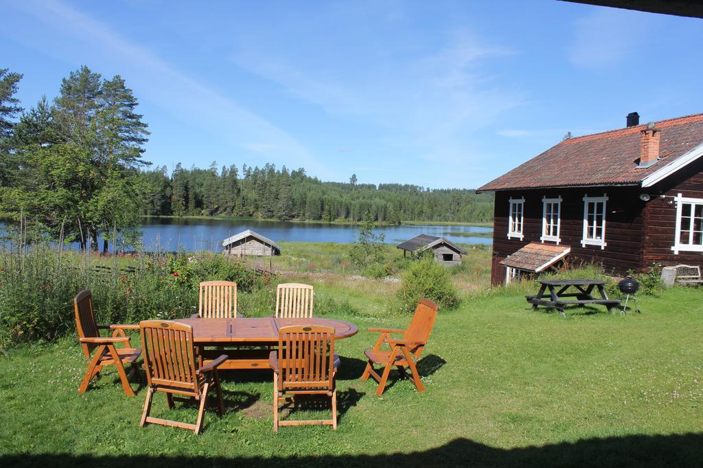 Rustika Strandstugor Utanfoer Raettvik Esterno foto