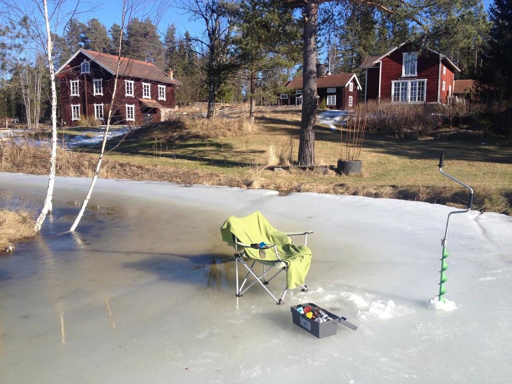 Rustika Strandstugor Utanfoer Raettvik Esterno foto