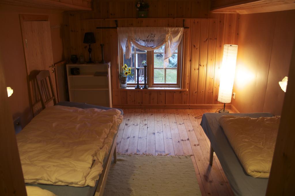 Rustika Strandstugor Utanfoer Raettvik Esterno foto