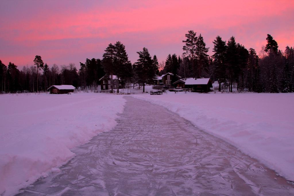 Rustika Strandstugor Utanfoer Raettvik Esterno foto