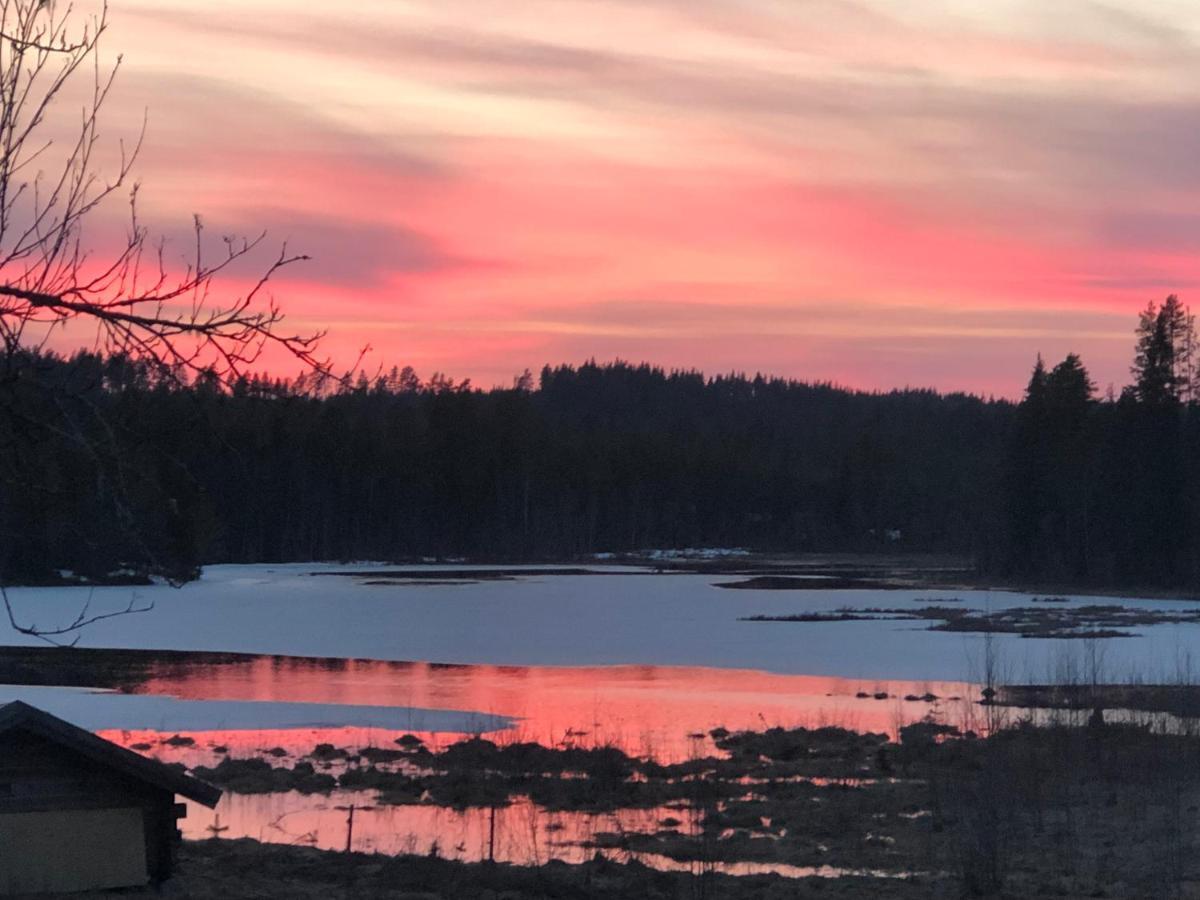 Rustika Strandstugor Utanfoer Raettvik Esterno foto